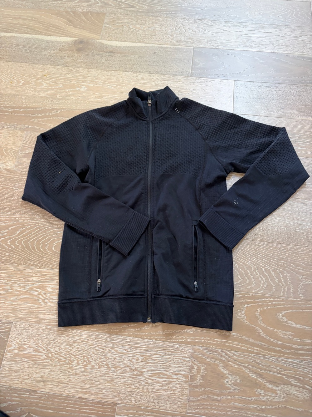 lululemon athletica Men's Black Full-Zip Performance Jacket